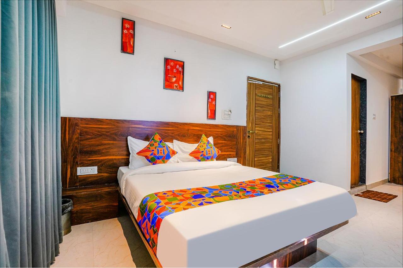 Pimpri-Chinchwad Fabhotel Crystal Inn - Nr Suvarndeep Chowk מראה חיצוני תמונה